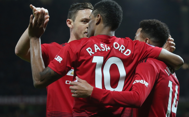 階段上演 階段上演